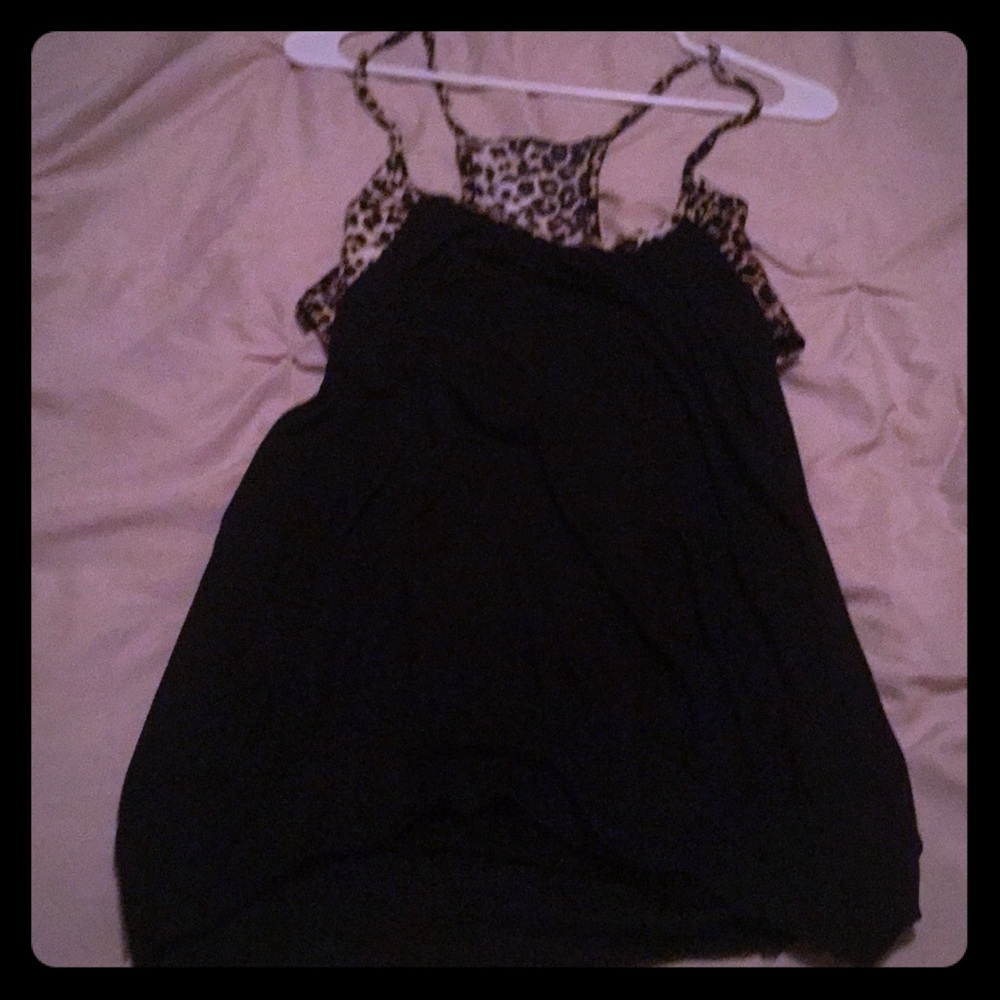 Open side black and leopard top